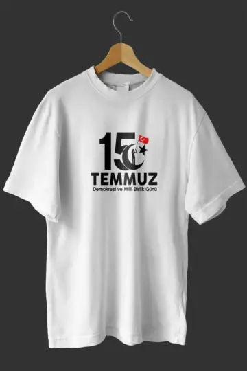 15 Temmuza Özel Tasarım Baskılı T-shirt - Beyaz