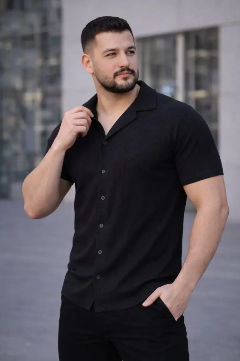 Waffle Kumaş Kısa Kollu Düğmeli Açık Yaka Regular Fit Gömlek - Siyah