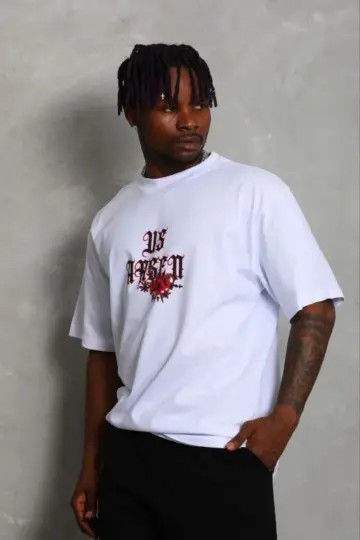 Baskılı T-Shirt Kısa Kol Bisiklet Yaka Regular Fit Tişört - Beyaz