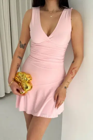 Derin V Yaka Sırt Dekolteli Mini Elbise Drapeli Şık Kolsuz - Pembe