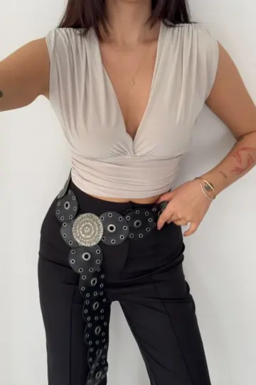 Vatkalı Kolsuz V Yaka Drapeli Crop Bluz Likralı Fit - Boyalı Gri