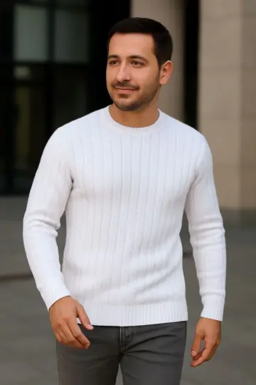 Bisiklet Yaka Triko Kazak Pamuklu Kalın Fitilli Dokuma Regular Fit - Beyaz