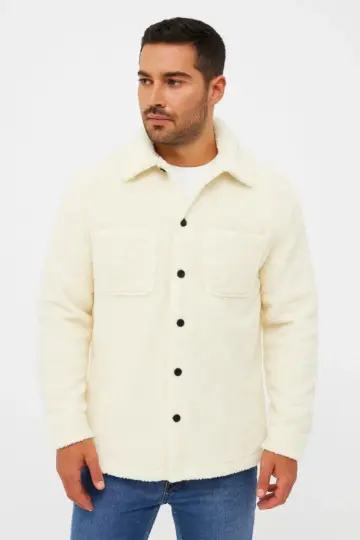 Pelüş Polar Hırka Gömlek Yakalı İlik Düğmeli Göğüs Cepli Yumuşak Dokulu - Beyaz