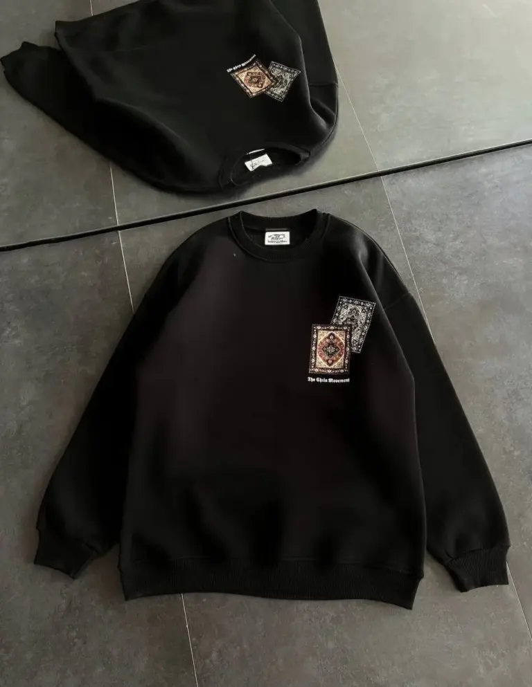 Bisiklet Yaka Kilim Halı Baskılı 3 İplik Pamuklu Sweatshirt - Siyah