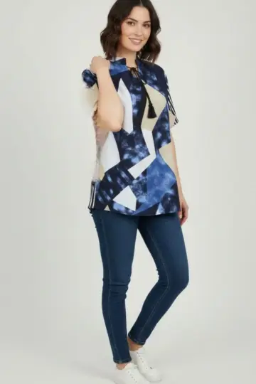 Desenli Püsküllü Viskon Bluz Bebe Yaka Kısa Kollu Big Size Rahat Kesim - Desenli