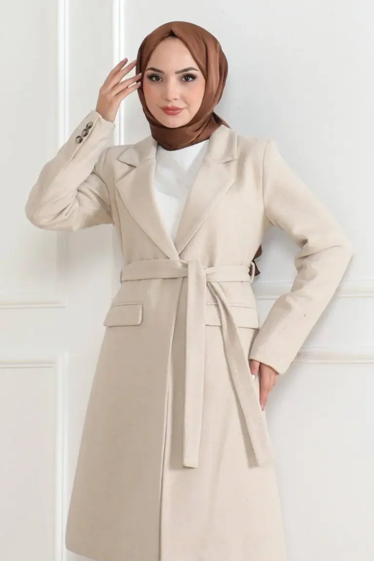 Kaşe Kaban Uzun Boy Kruvaze Yaka Kuşaklı Tesettür Kaban Astarlı Yünlü Dokuma - Bej
