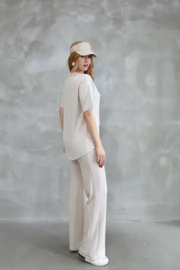 Osy Modal Yumuşak dokulu Bisiklet Yaka Taş detaylı Kısa Kollu Alt-Üst Takım - Kırık Beyaz