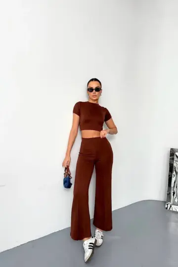 Osy Modal Yumuşak Kumaş Kısa Kollu Crop Alt ispanyol Paça Pantolon ikili Takım - Kahverengi