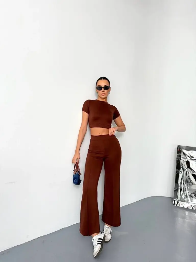 Osy Modal Yumuşak Kumaş Kısa Kollu Crop Alt ispanyol Paça Pantolon ikili Takım - Kahverengi