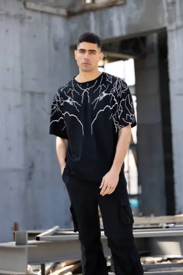 Yıldırım şimşek Baskılı T-Shirt Kısa Kol Bisiklet Yaka Tişört - Siyah