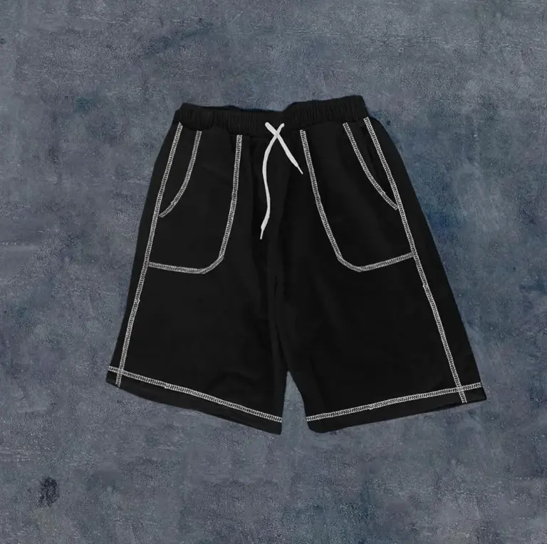 Dikişli Cepli Oversize Şort - Siyah