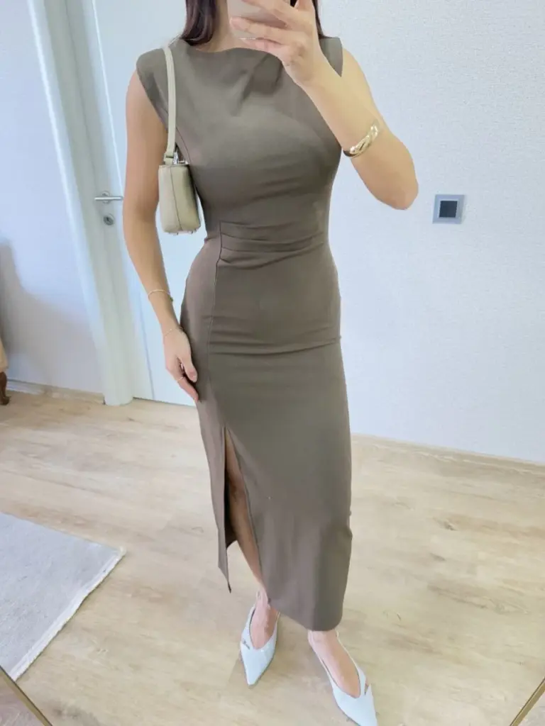 kolsuz Elbise Sırtlı Kapalı Yandan Derin Yırtmaçlı - Antrasit